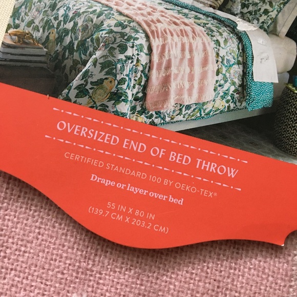 Opalhouse | Eyelash Bed Throw Blush - Picture 4 of 7